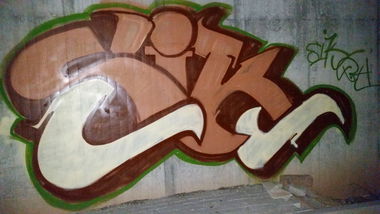 Graffiti Wall - Photo by Zwiespalt