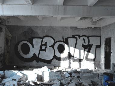 Graffiti Bombing in Smolensk - Photo by a3aRt