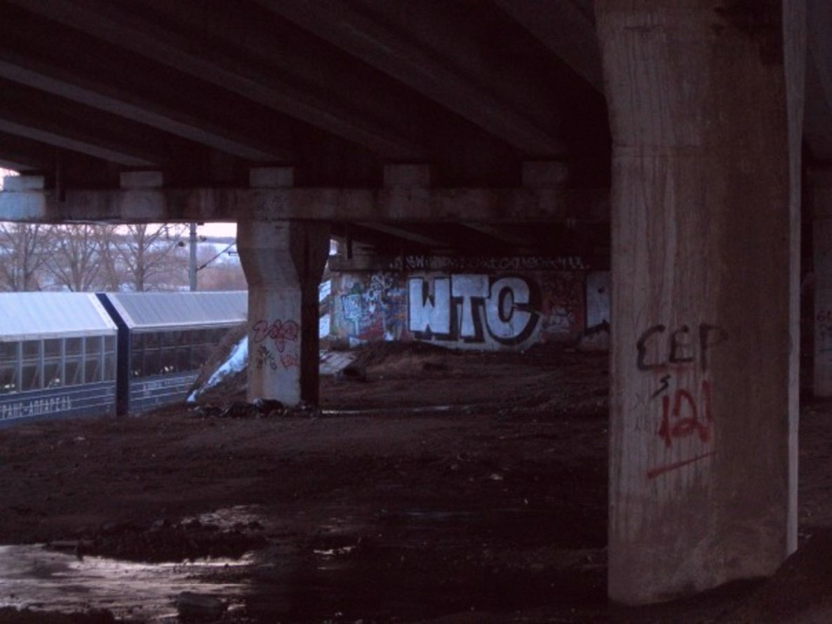 Graffiti Bombing in Smolensk - Photo by a3aRt (2011)