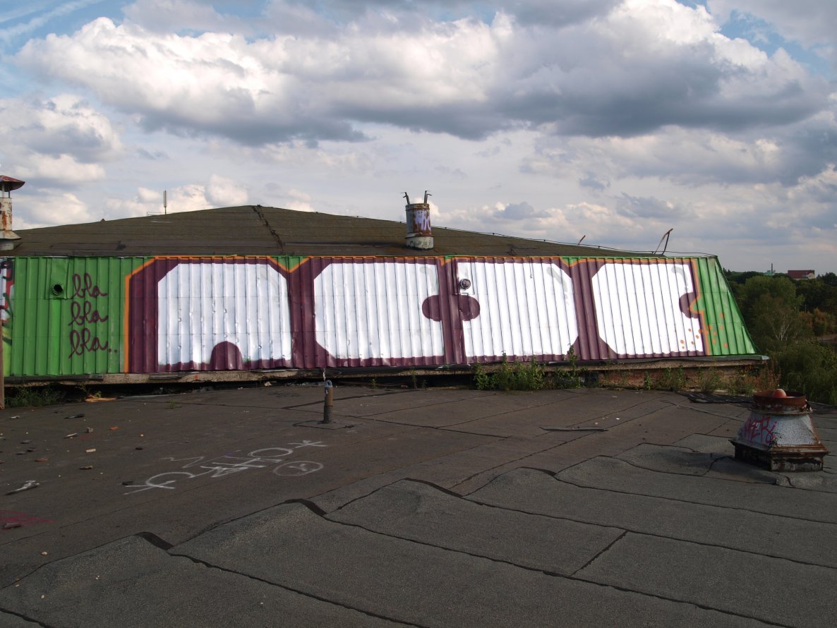 Graffiti Bombing - Photo by abenteuerclub - acdc, abenteuerclub, 1343