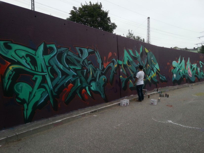 Graffiti Wall - Photo by adem76