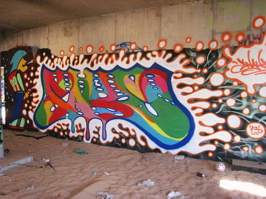 Graffiti Wall - Photo by adixxx