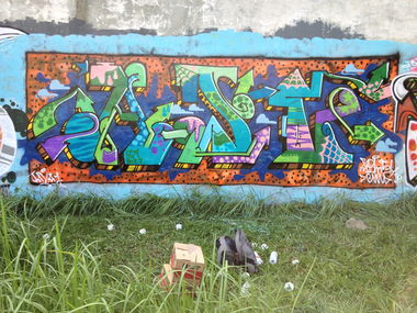 Graffiti Wall - Photo by adv51