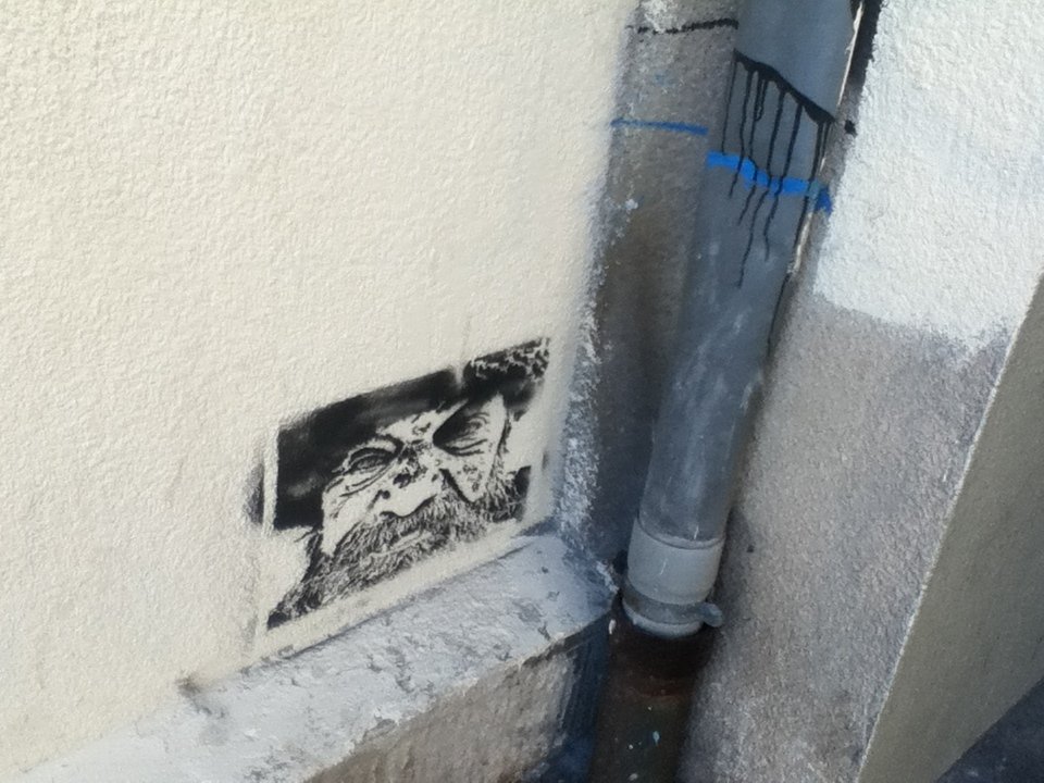 Graffiti Street Art in Caen - Photo by aerctm (2013)