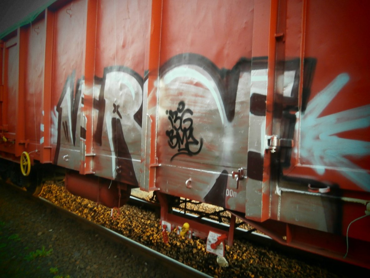 Graffiti Train in Budapest - Photo by aeroe (2013)
