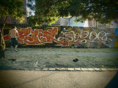Graffiti Wall - Photo by aeroe