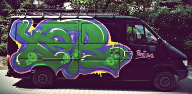 Graffiti Artwork - Photo by aeros - aeros, sw307, truck (2013)