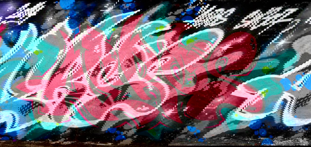 Graffiti Wall - Photo by aeros - sw307, aeros (2014)