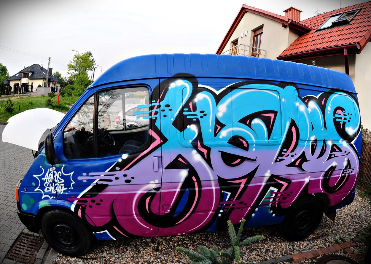 Graffiti Artwork in Katowice - Photo by aeros - aeros, sw307, graffiti (2014)