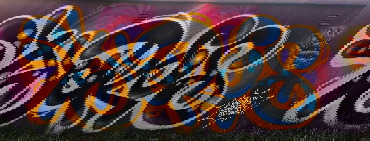 Graffiti Wall - Photo by aeros - sw307, aeros (2014)