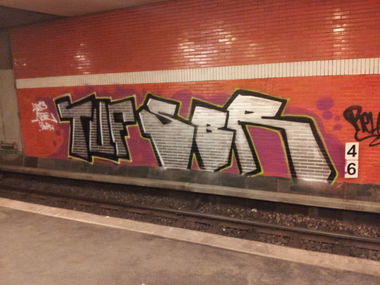 Graffiti Bombing in Berlin - Photo by aerosol - berlin, tuf, sbr (2013)