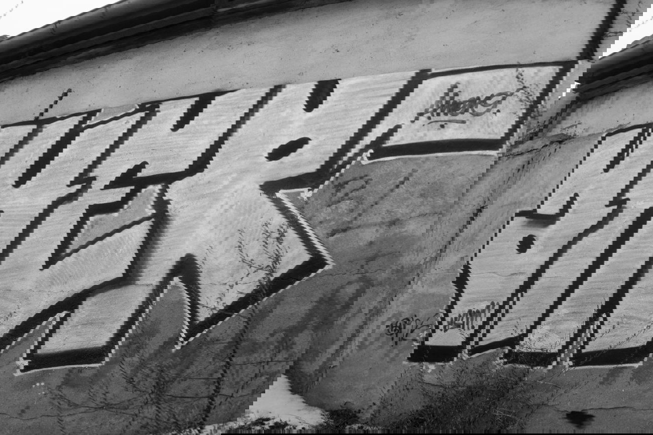 Graffiti Wall - Photo by ahers - ahers, hsm, inowroc?aw (2013)