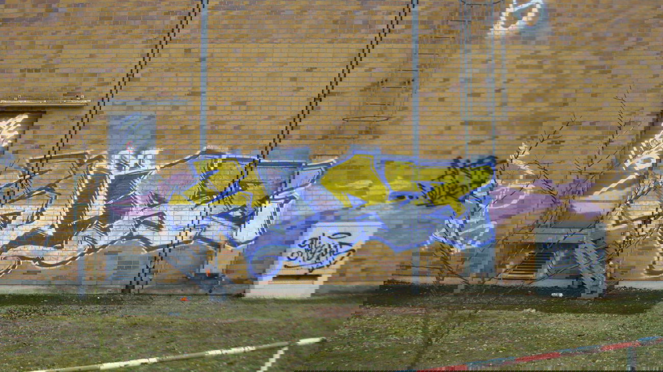 Graffiti Bombing - Photo by akacier44 - FRS, 94, WÜRZ