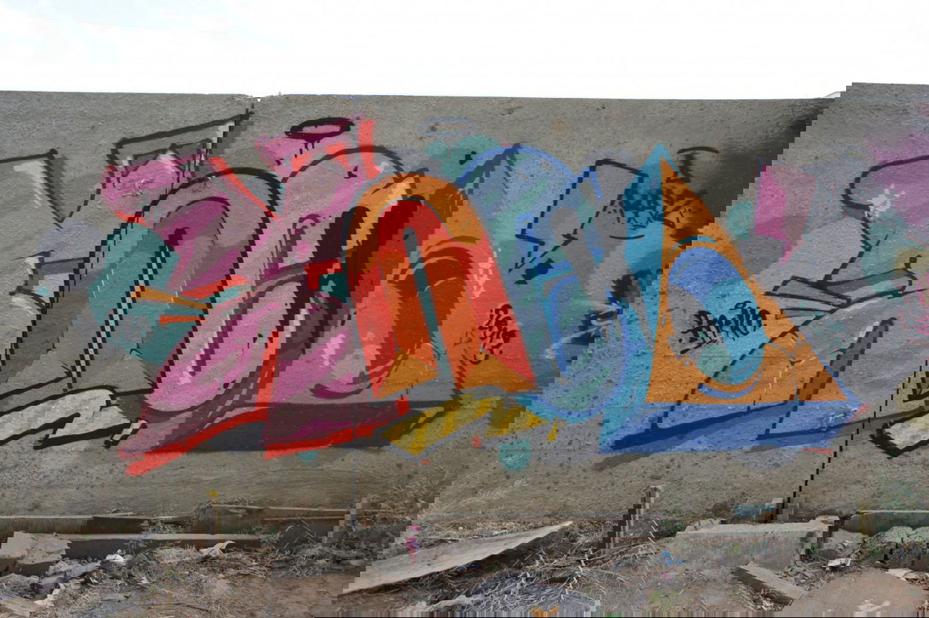 Graffiti Wall - Photo by akno (2013)