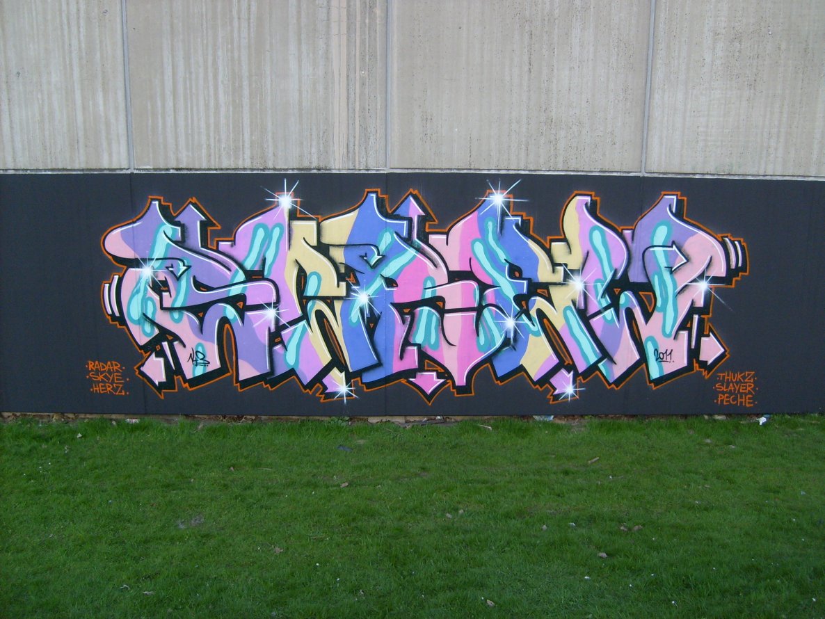 Graffiti Wall in Dortmund - Photo by alcapone - screw