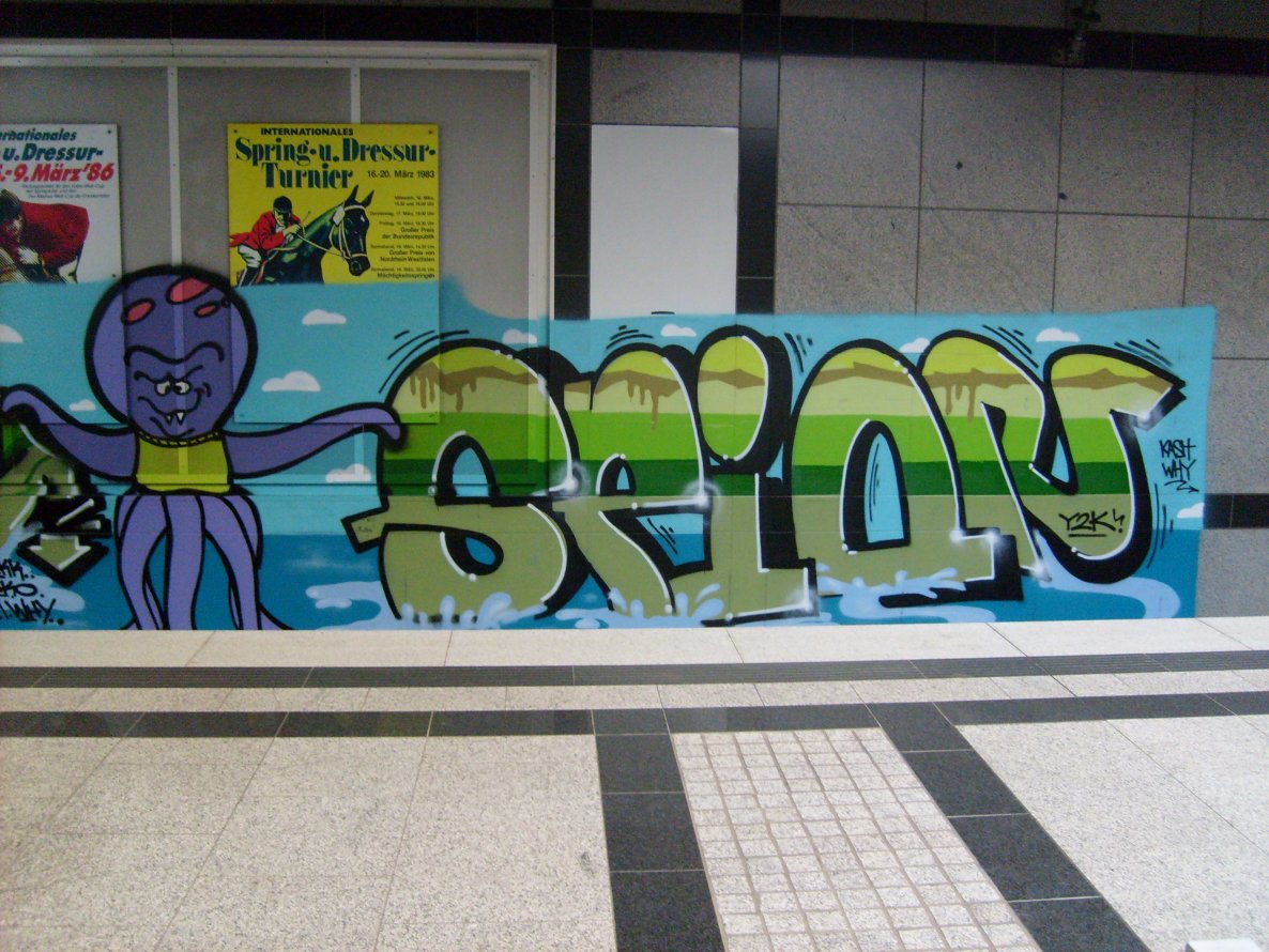 Graffiti Bombing in Dortmund - Photo by alcapone - spion