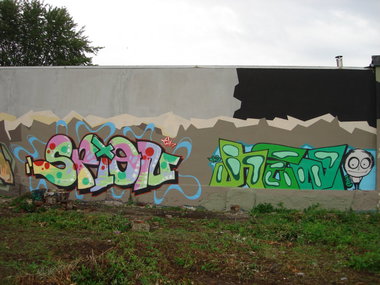 Graffiti Wall in Dortmund - Photo by alcapone - spion, hez
