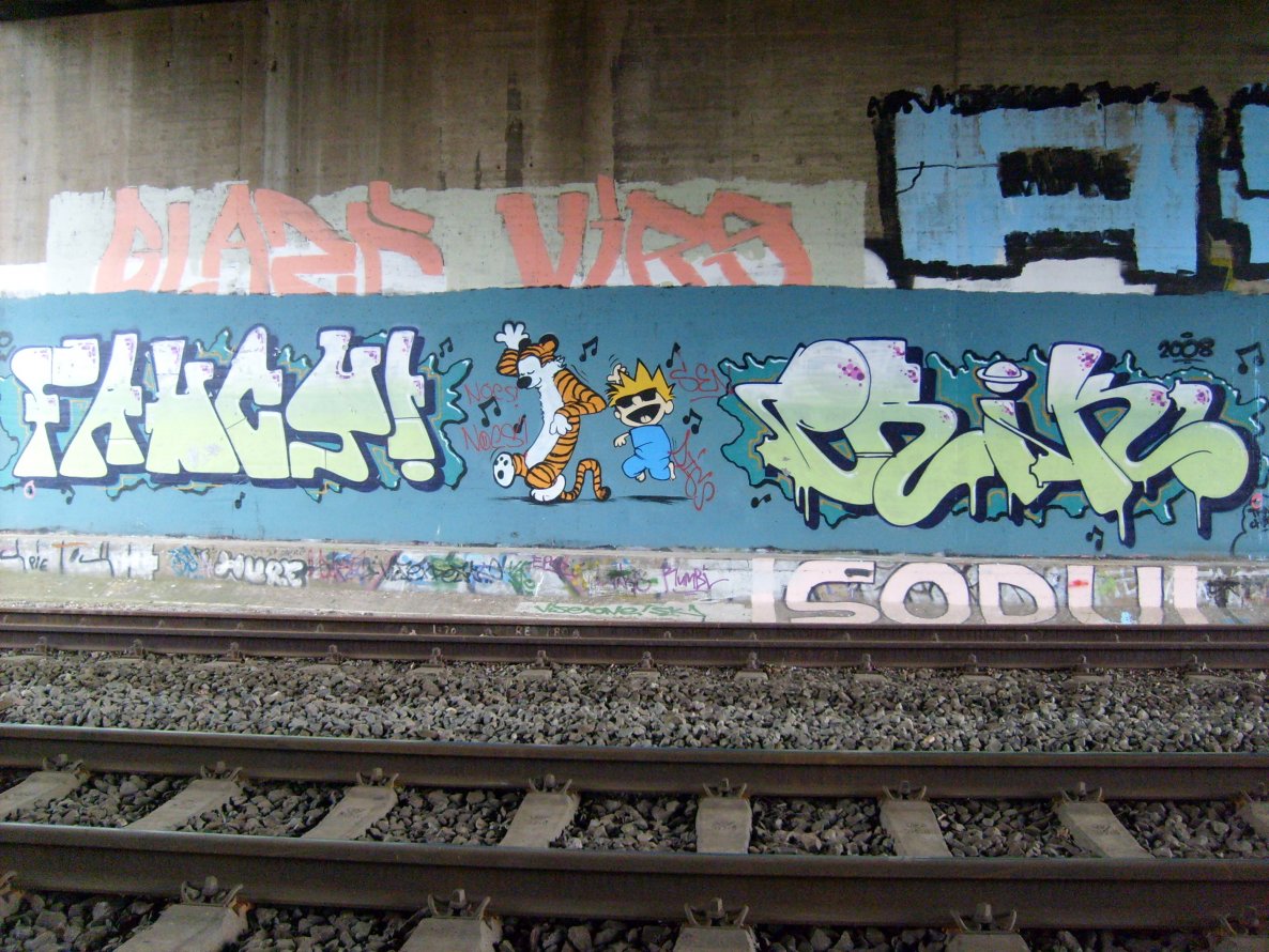 Graffiti Wall in Dortmund - Photo by alcapone - fancy, erik