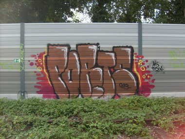 Graffiti Bombing in Dortmund - Photo by alcapone - ports