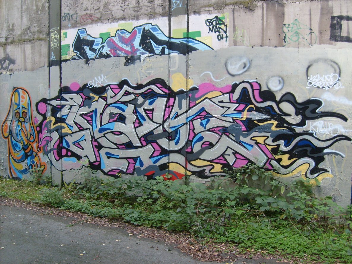 Graffiti Wall in Dortmund - Photo by alcapone - klaus