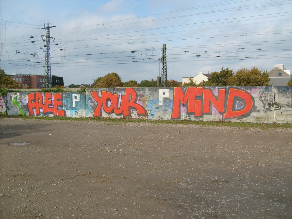 Graffiti Wall in Dortmund - Photo by alcapone - free, your, mind