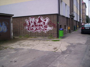 Graffiti Bombing in Szczecin - Photo by alcer