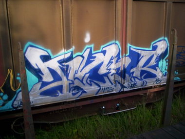 Graffiti Wall - Photo by alcer