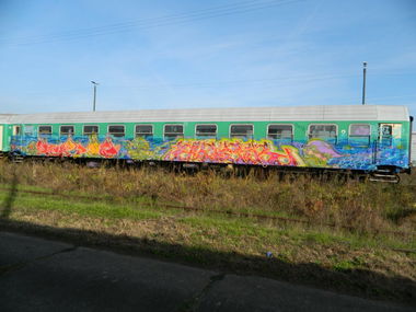 Graffiti Train - Photo by alcer