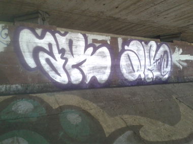 Graffiti Wall - Photo by alcer