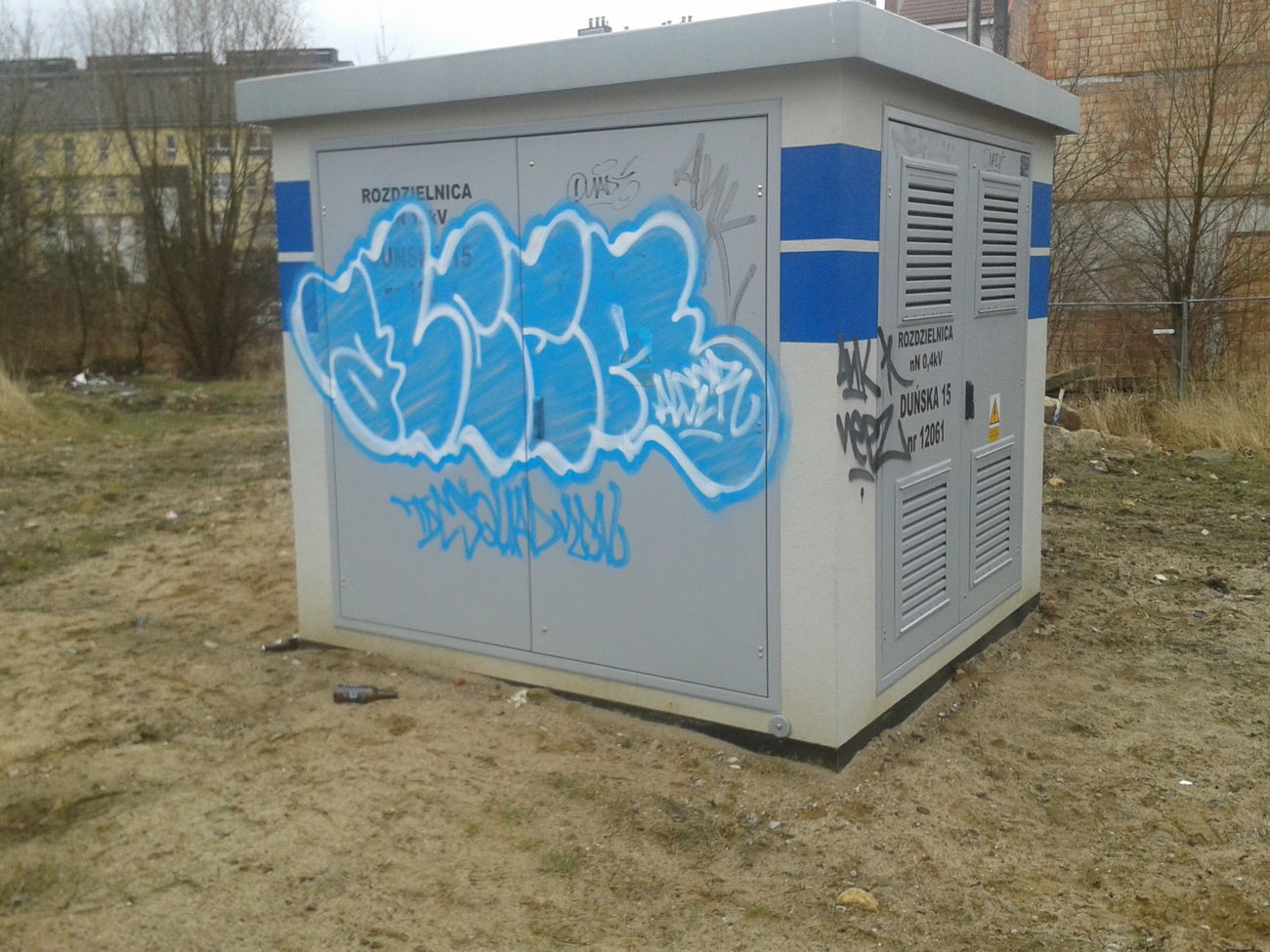 Graffiti Wall - Photo by alcer