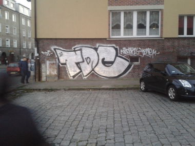 Graffiti Wall - Photo by alcer