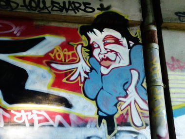 Graffiti Wall in Frankfurt - Photo by alligator8 - toystars