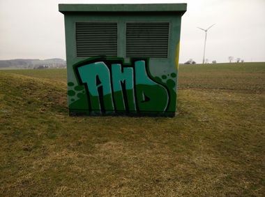 Graffiti Bombing - Photo by amd6500 - amd, 6500, triptis