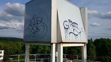 Graffiti Artwork - Photo by andYou