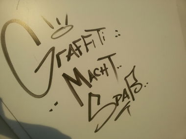 Graffiti Street Art - Photo by andYou - GMS