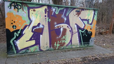 Graffiti Bombing - Photo by andYou