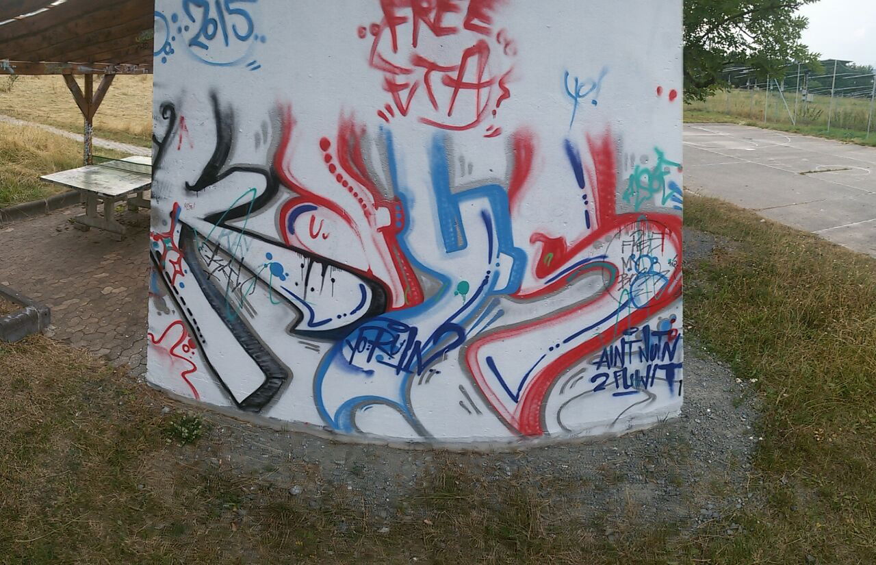 Graffiti Wall - Photo by andYou - Kays