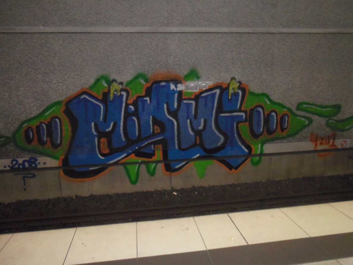 Graffiti Wall in Offenbach - Photo by andreas - frankfurt, offenbach, kaiserlei