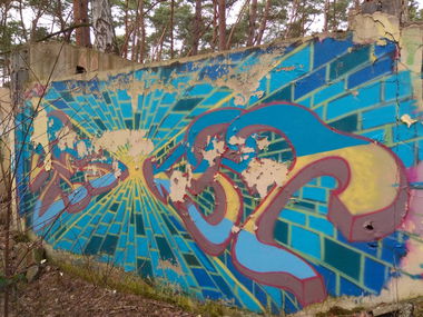 Graffiti Wall in Polska - Photo by anlis