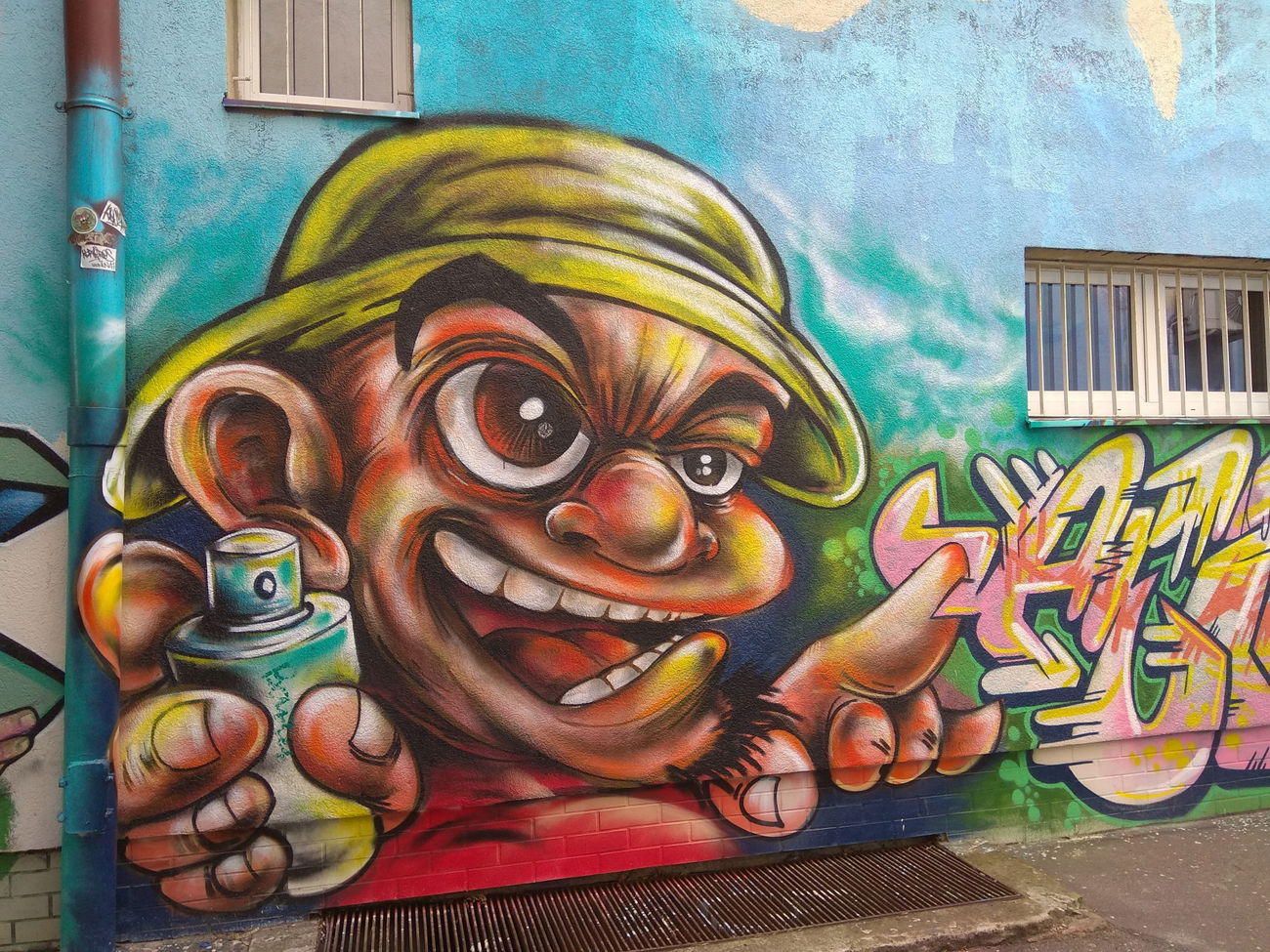 Graffiti Wall - Photo by anlis