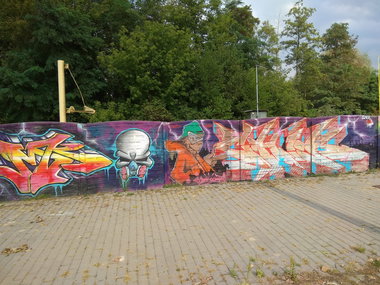 Graffiti Wall in Polska - Photo by anlis