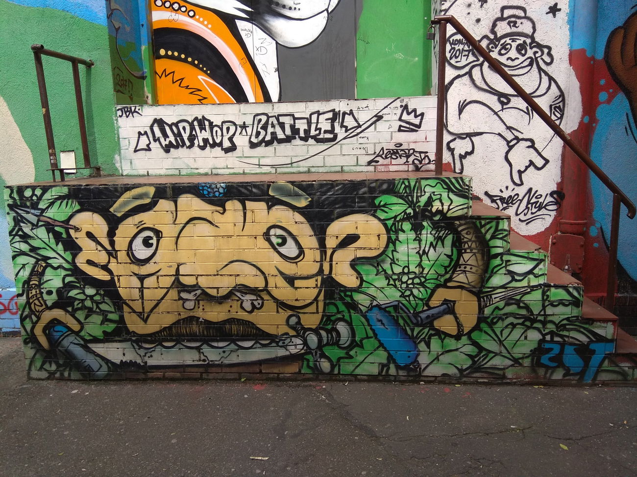 Graffiti Wall in Konin - Photo by anlis