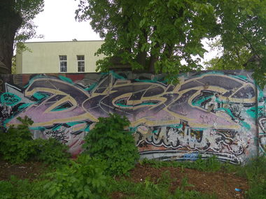 Graffiti Wall - Photo by anlis