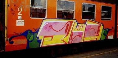 Graffiti Train - Photo by anonimowy - ble, wc