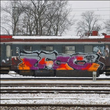Graffiti Train - Photo by anonimowy - IFCC