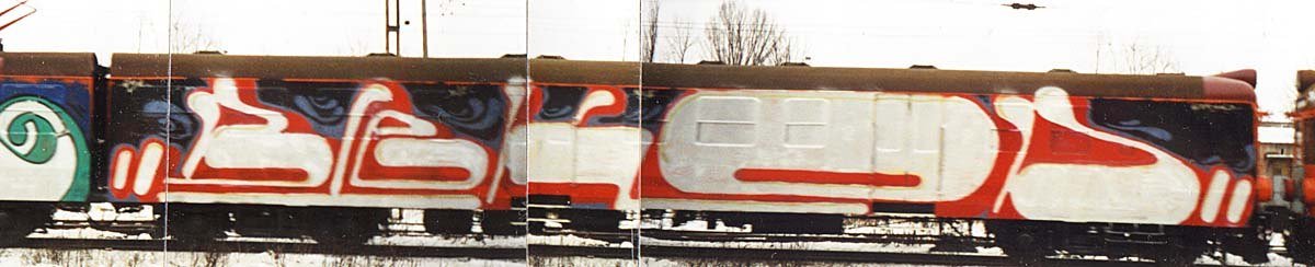 Graffiti Train - Photo by anonimowy - blekod