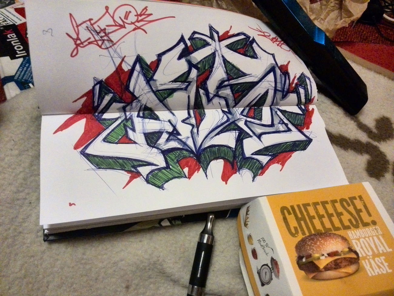 Graffiti Sketch - Photo by anteiichi (2015)