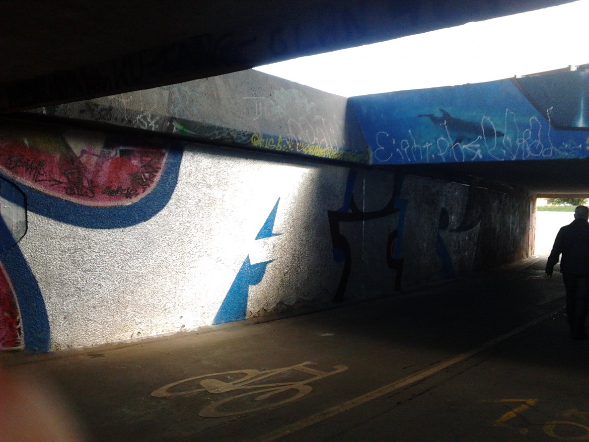 Graffiti Bombing - Photo by arit90 - Arik, Nues, Pics