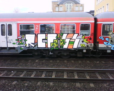 Graffiti Train - Photo by arnonuehm - REFISS (2010)