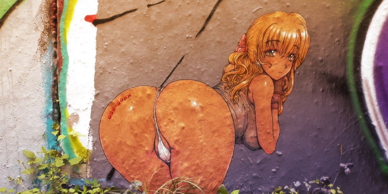 Graffiti Street Art - Photo by ass_soxx - ass, ass-soxx, girl (2011)